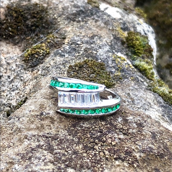 SOLD Emerald Ring - Picture 6 of 8